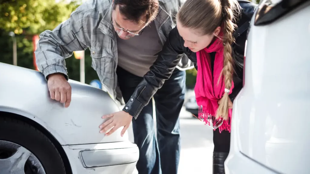 What to Do After a Minor Parking Lot Accident