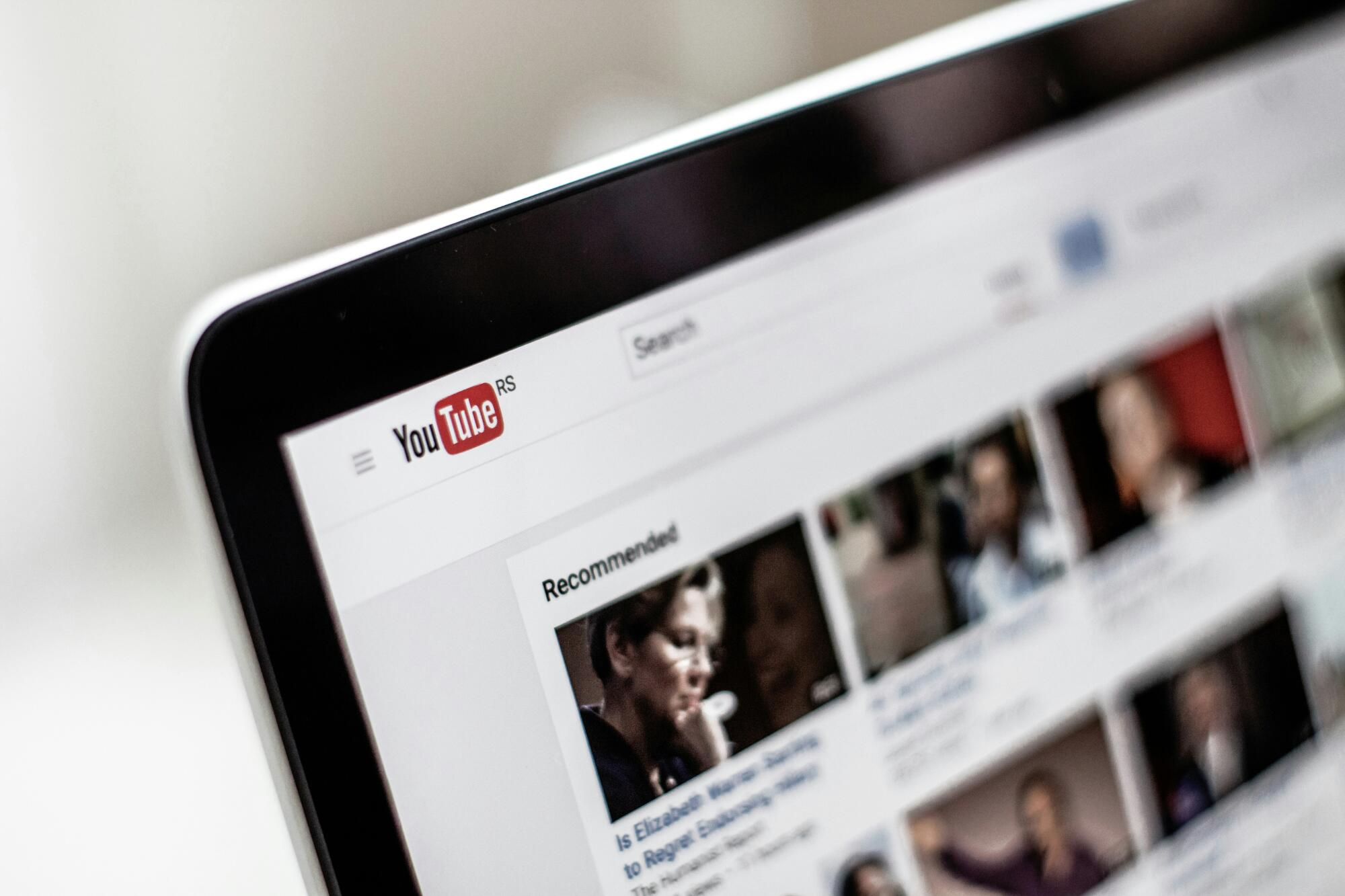 Transform Your Content with Thumbnails That Demand Attention